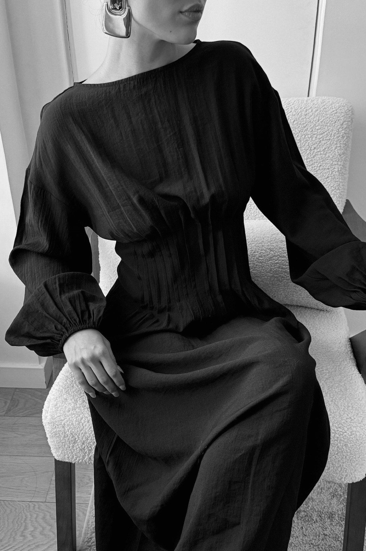 DRESSES & JUMPSUITS