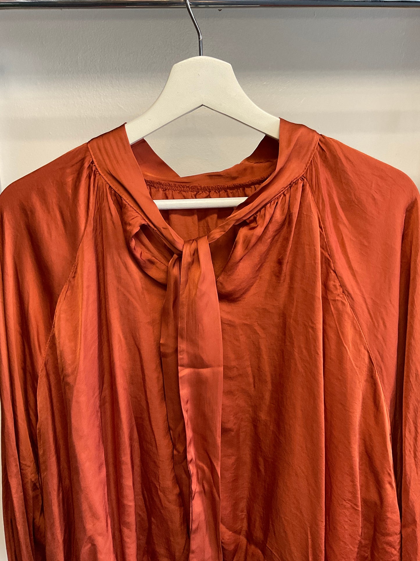 Tori tie back blouse