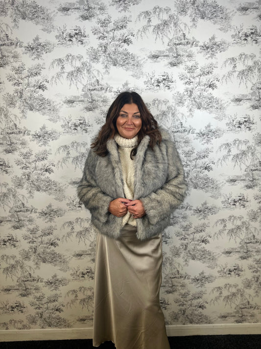 CRUELLA COAT