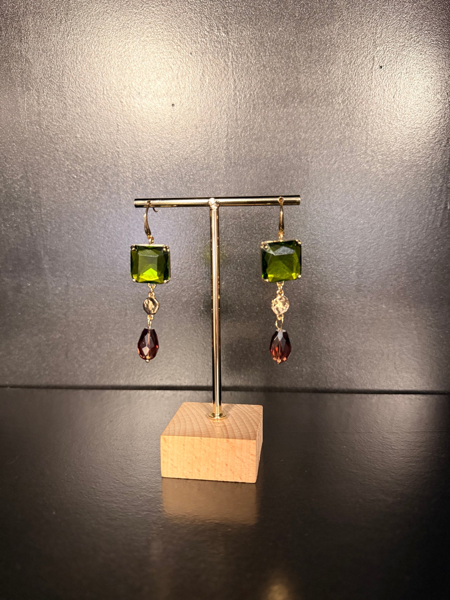 577 EARRINGS