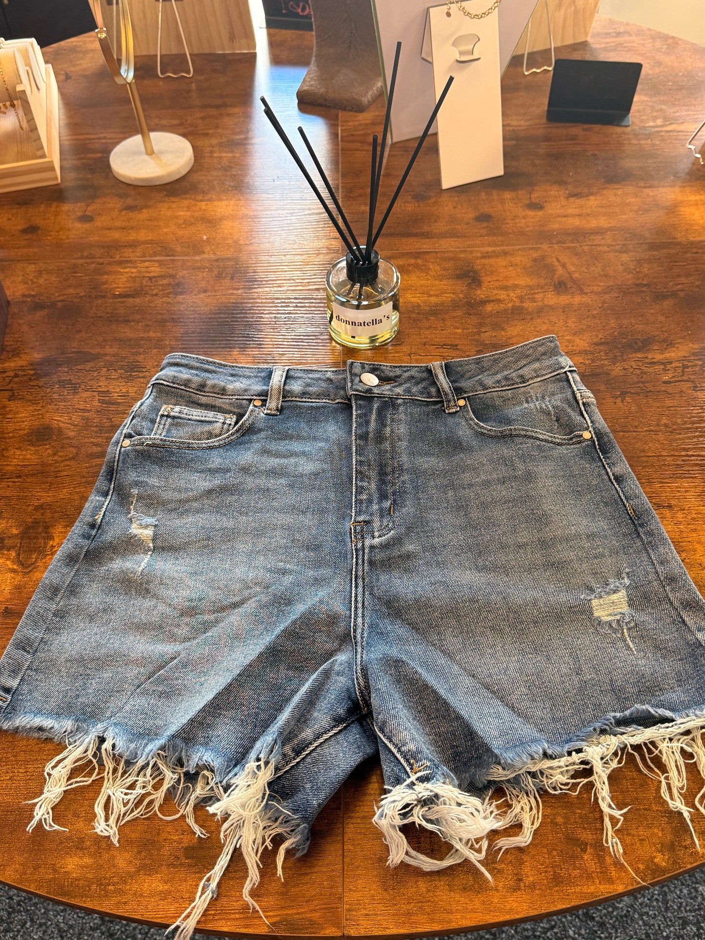 KATHY DENIM SHORTS