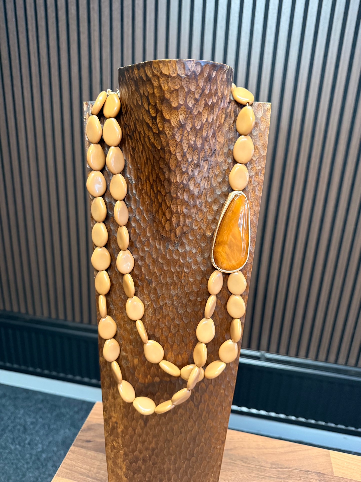 522 NECKLACE