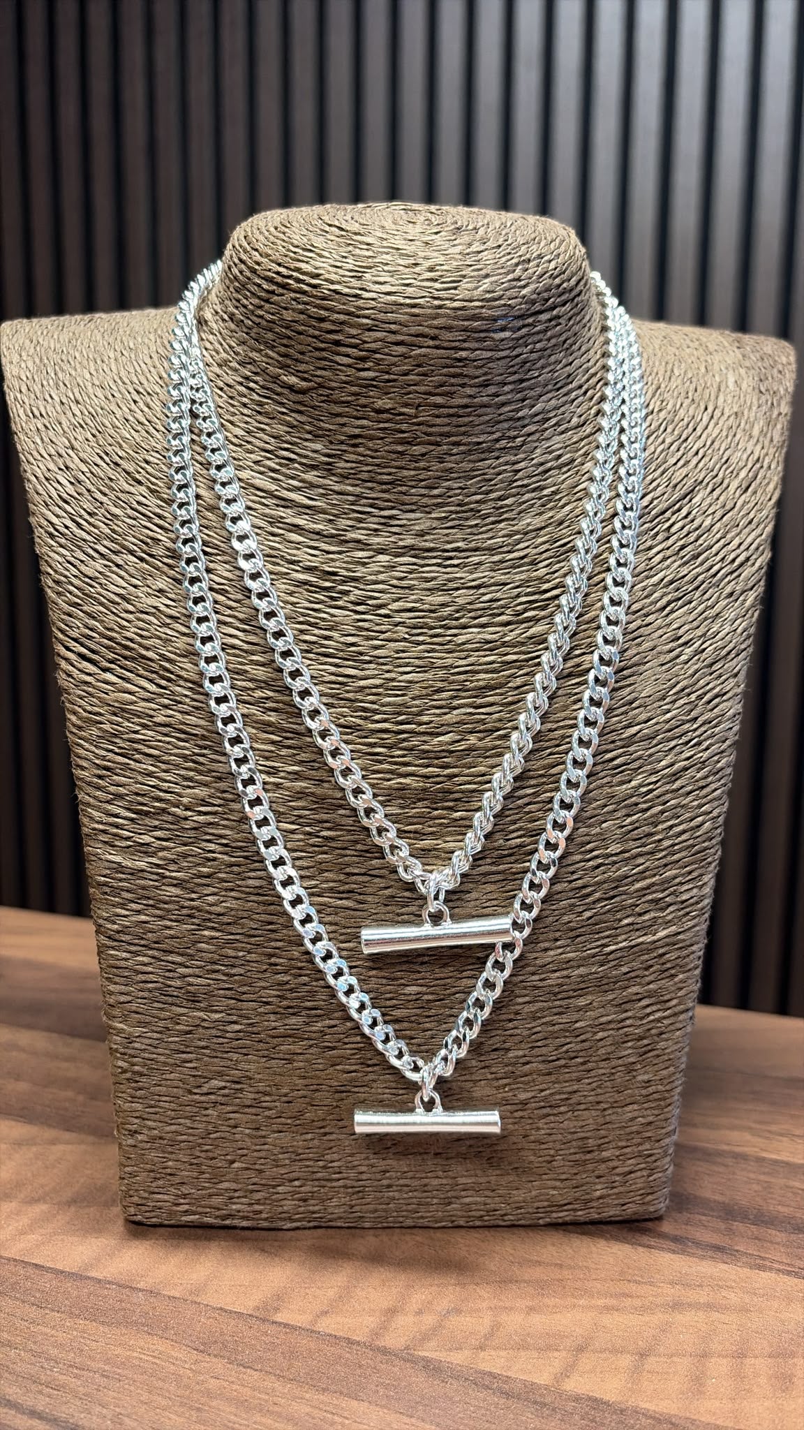 4861 NECKLACE