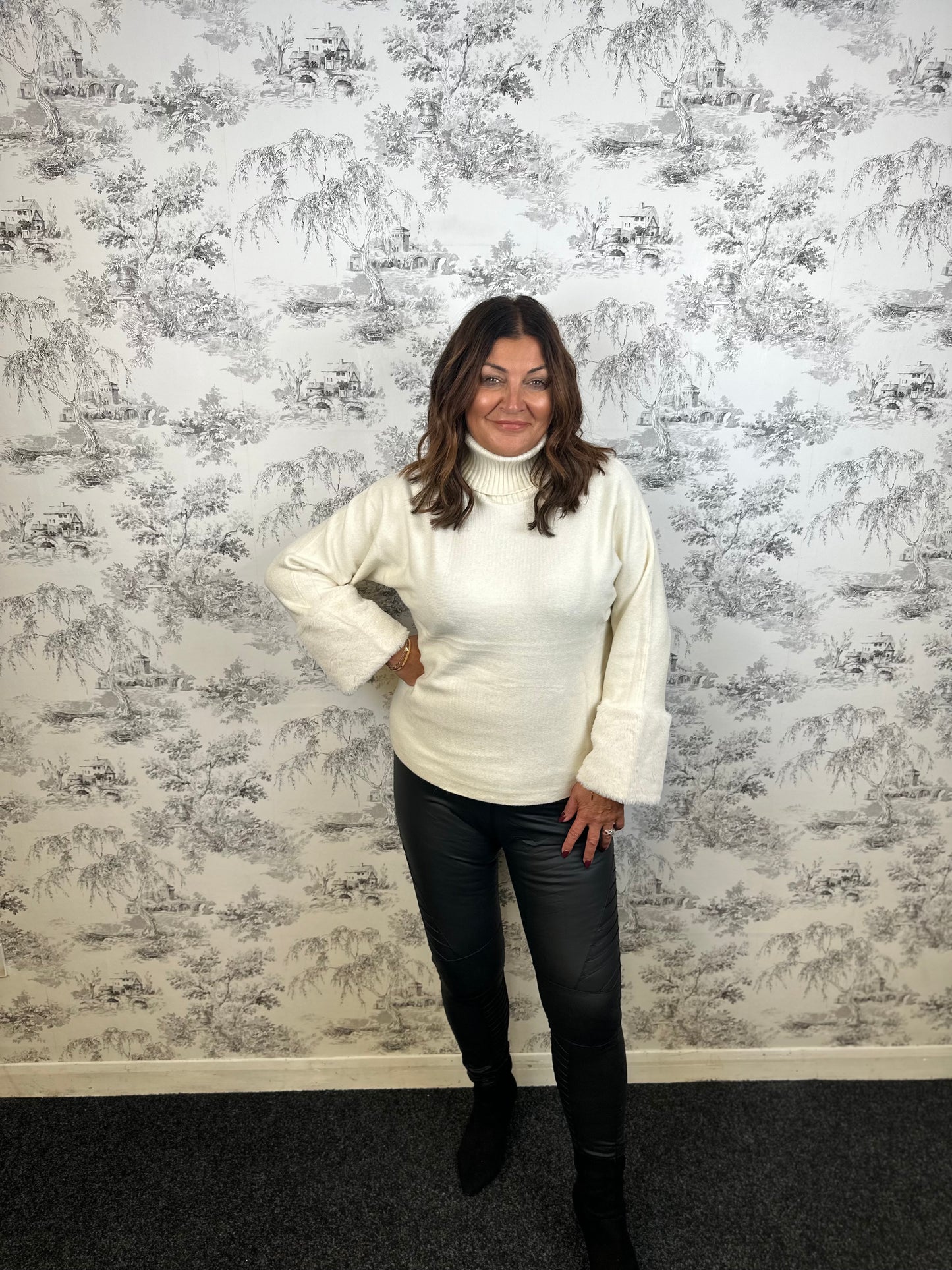 FIFI SWEATER