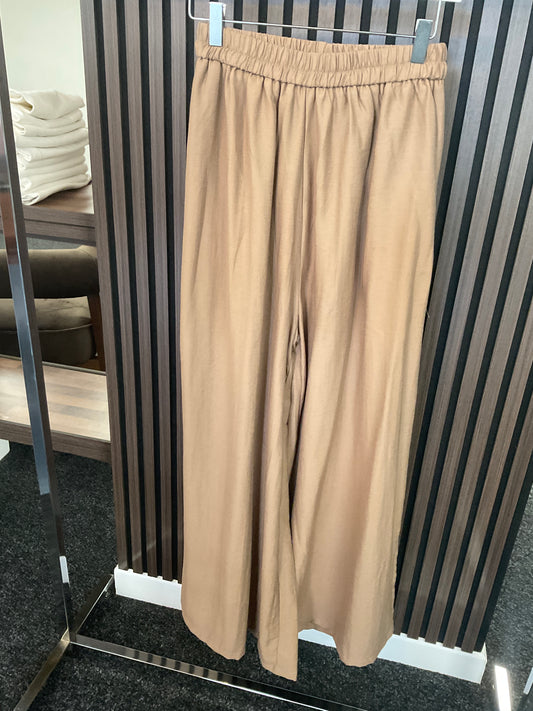 LISA WIDE LEG TROUSER