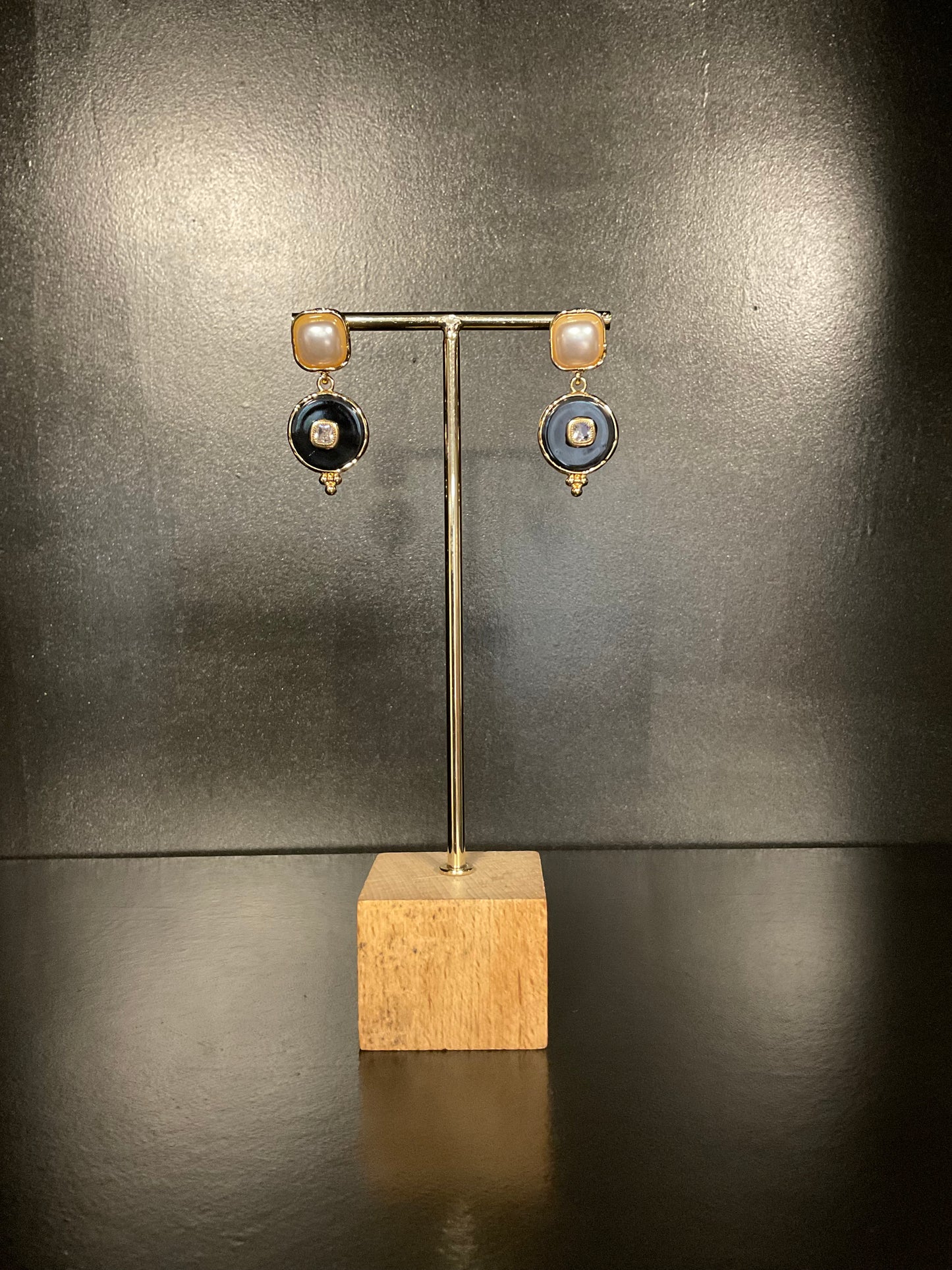 551 EARRINGS