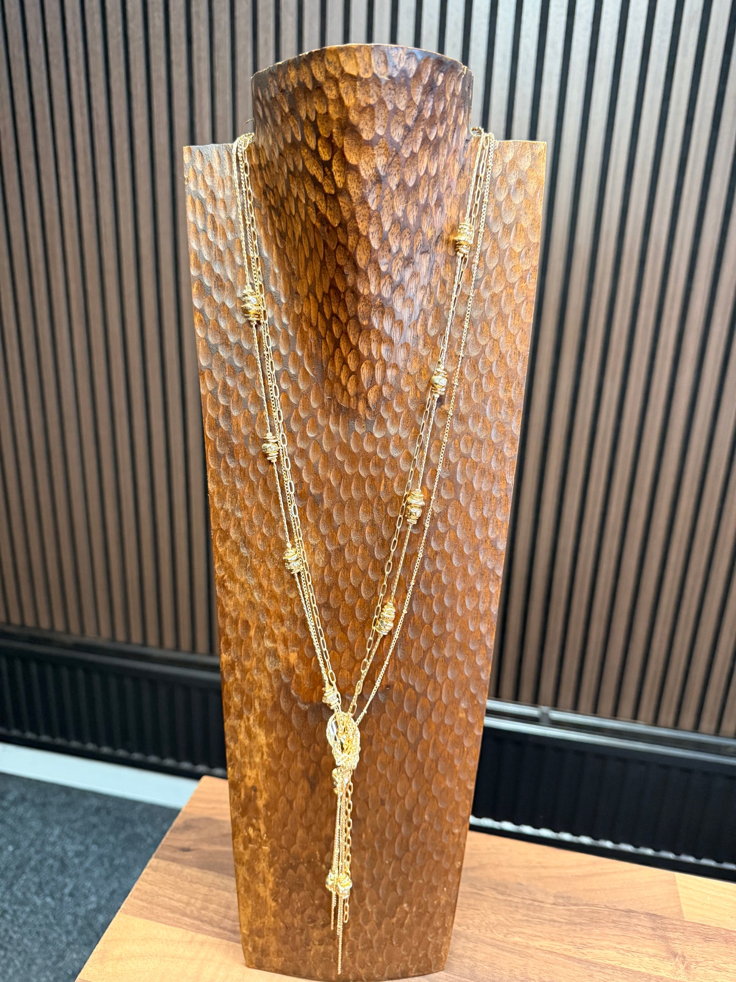 4566 NECKLACE