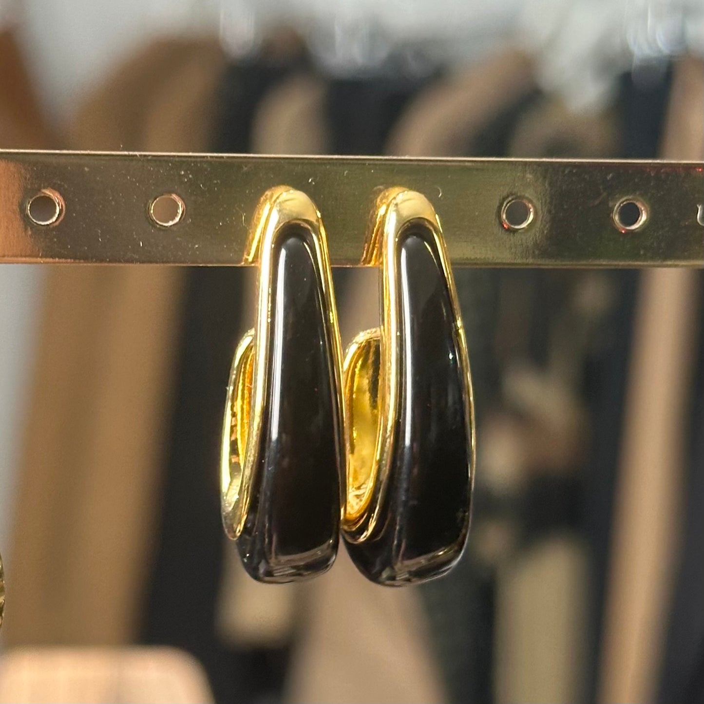 DENNA EARRING
