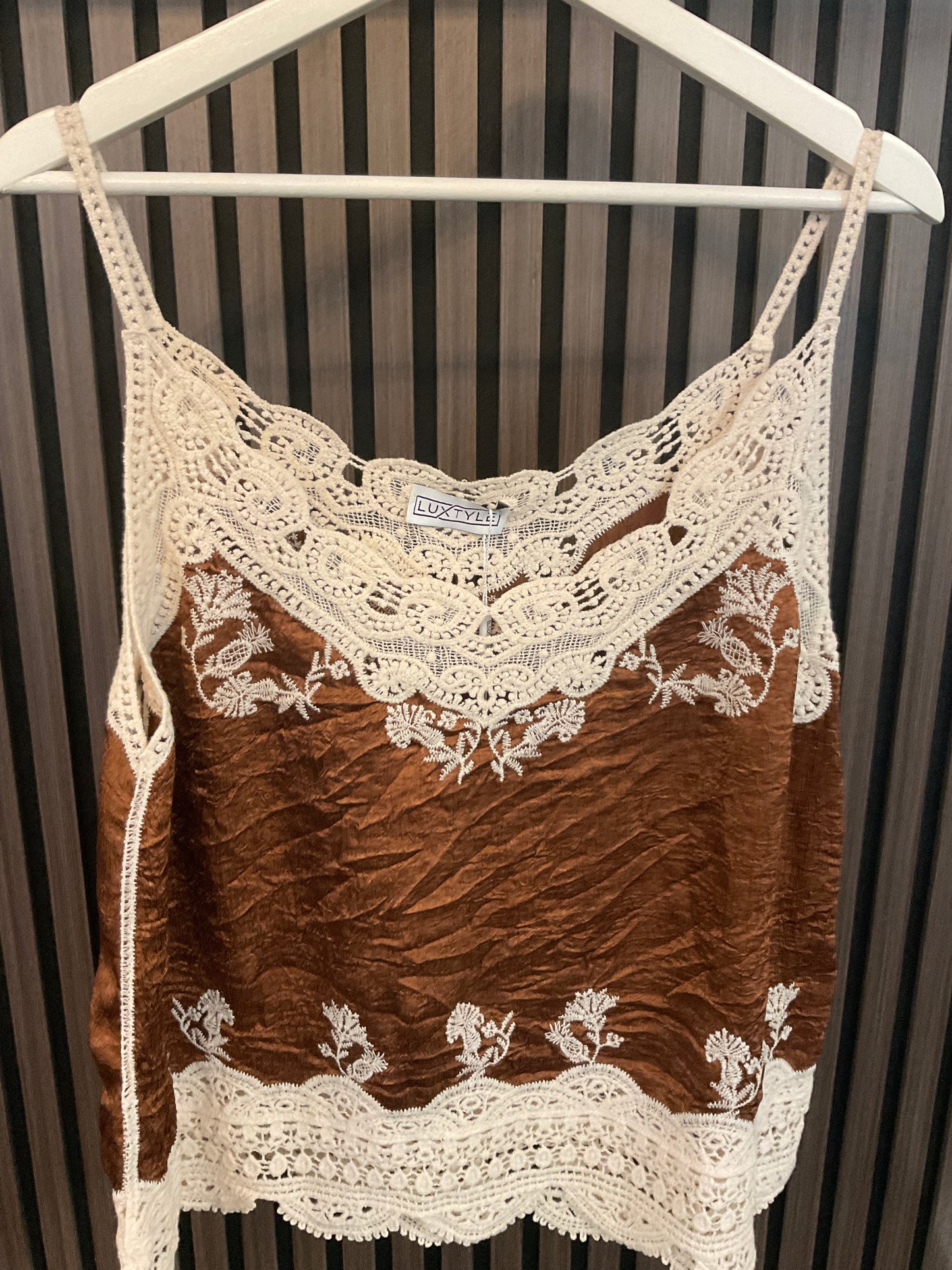 Vienna top