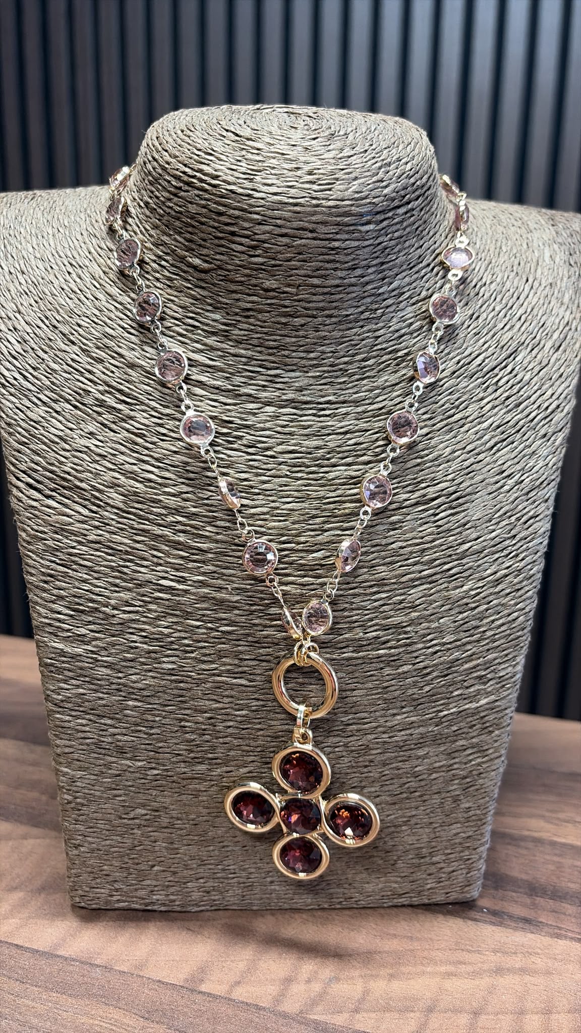 620 NECKLACE
