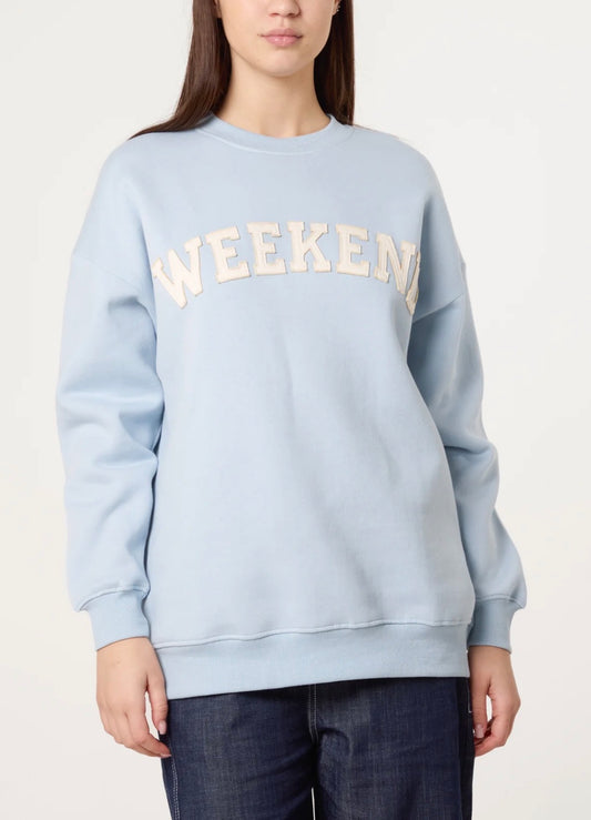 WEEKEND SWEATSHIRT