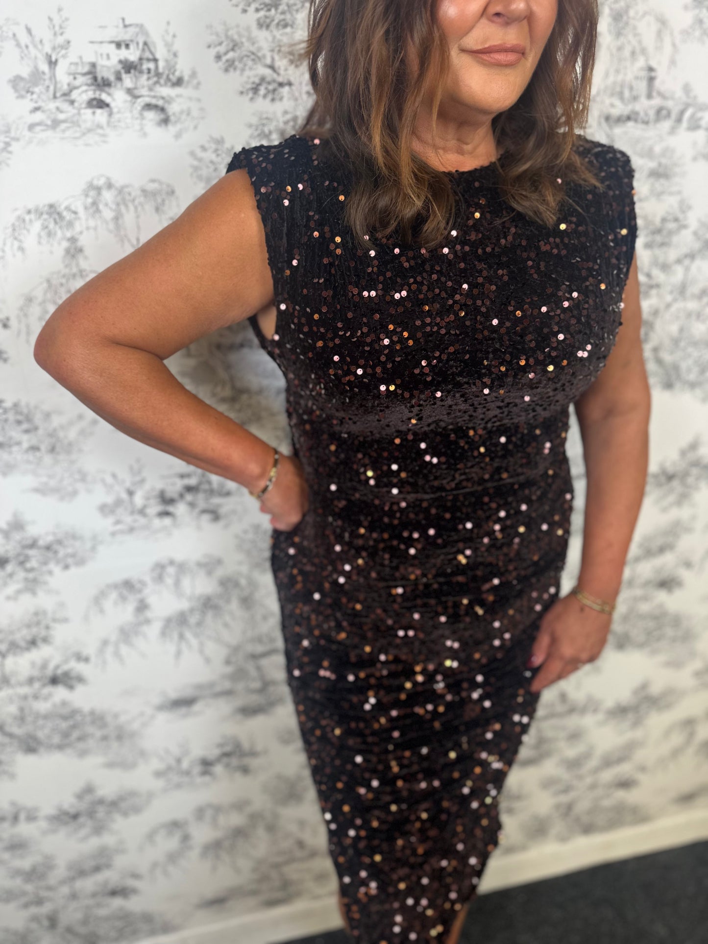 SARA DRESS