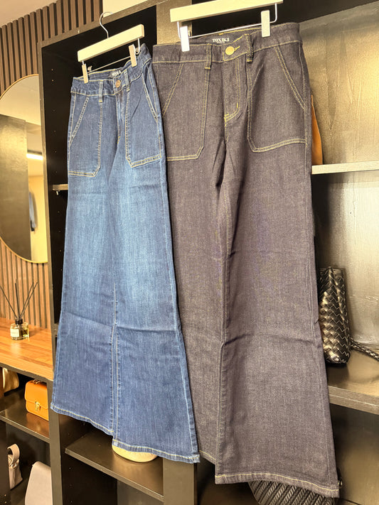 TOXIK STRAIGHT LEG JEANS