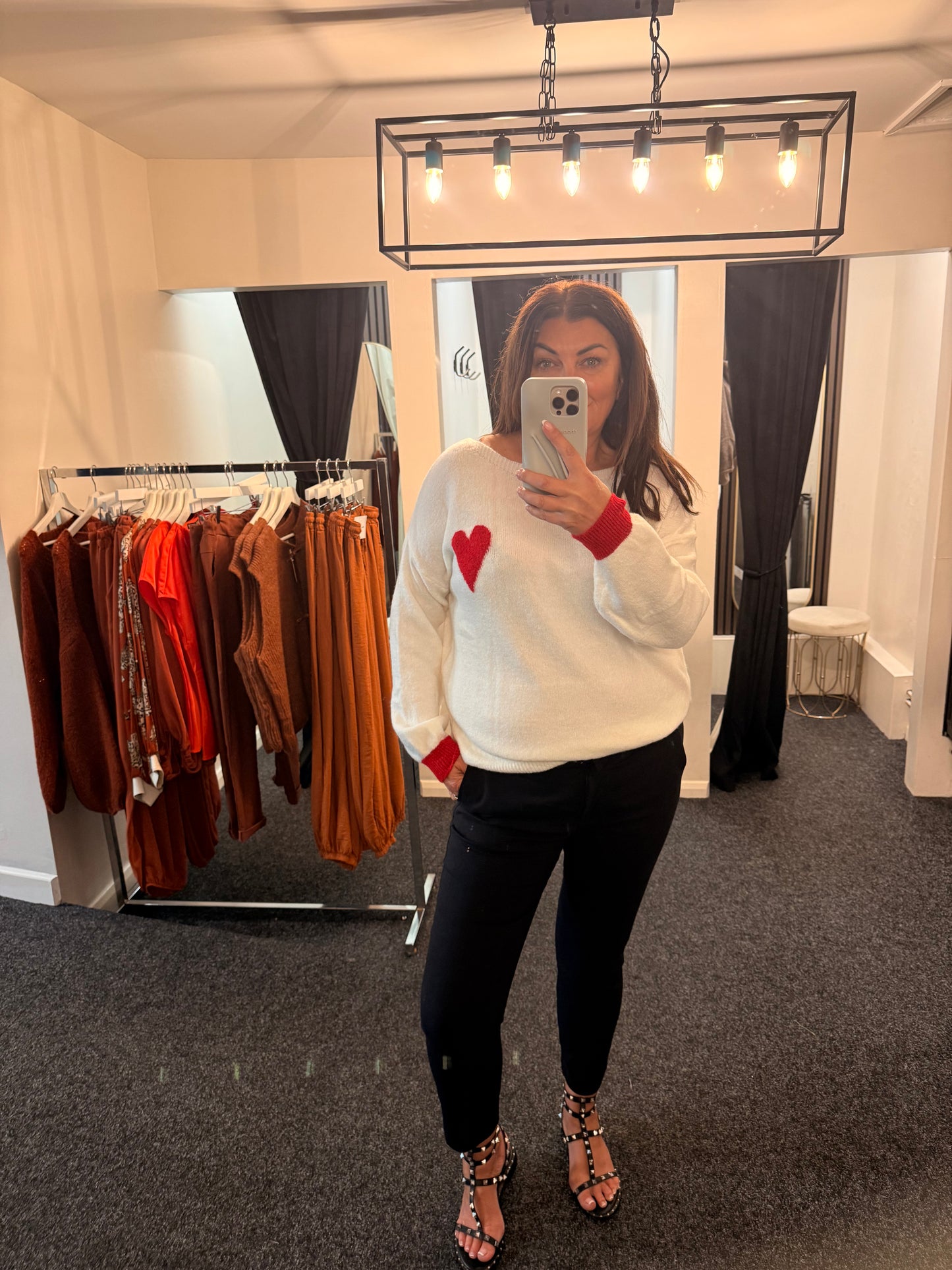 LARRY HEART KNIT
