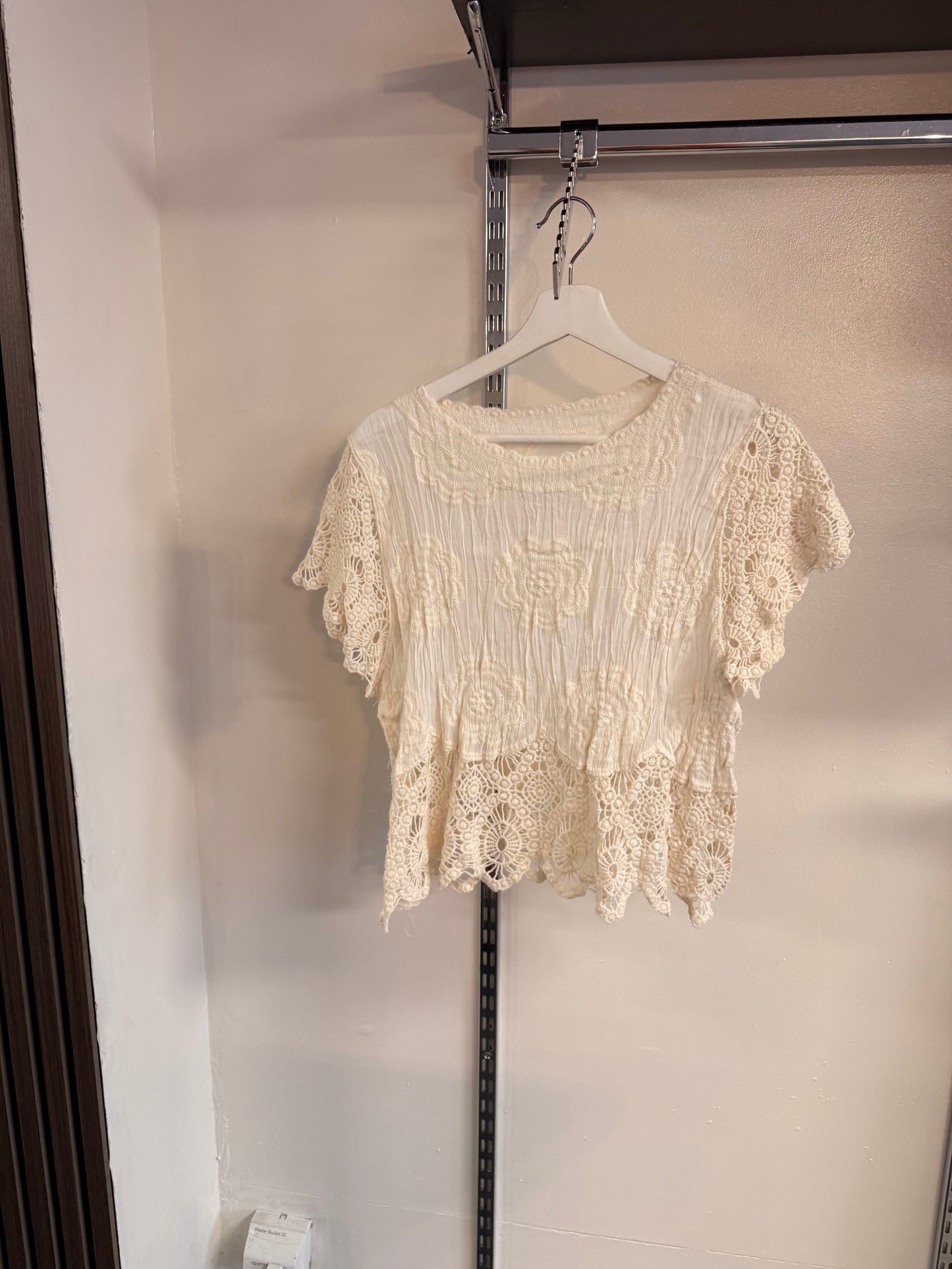 CROCHET TRIM TOP